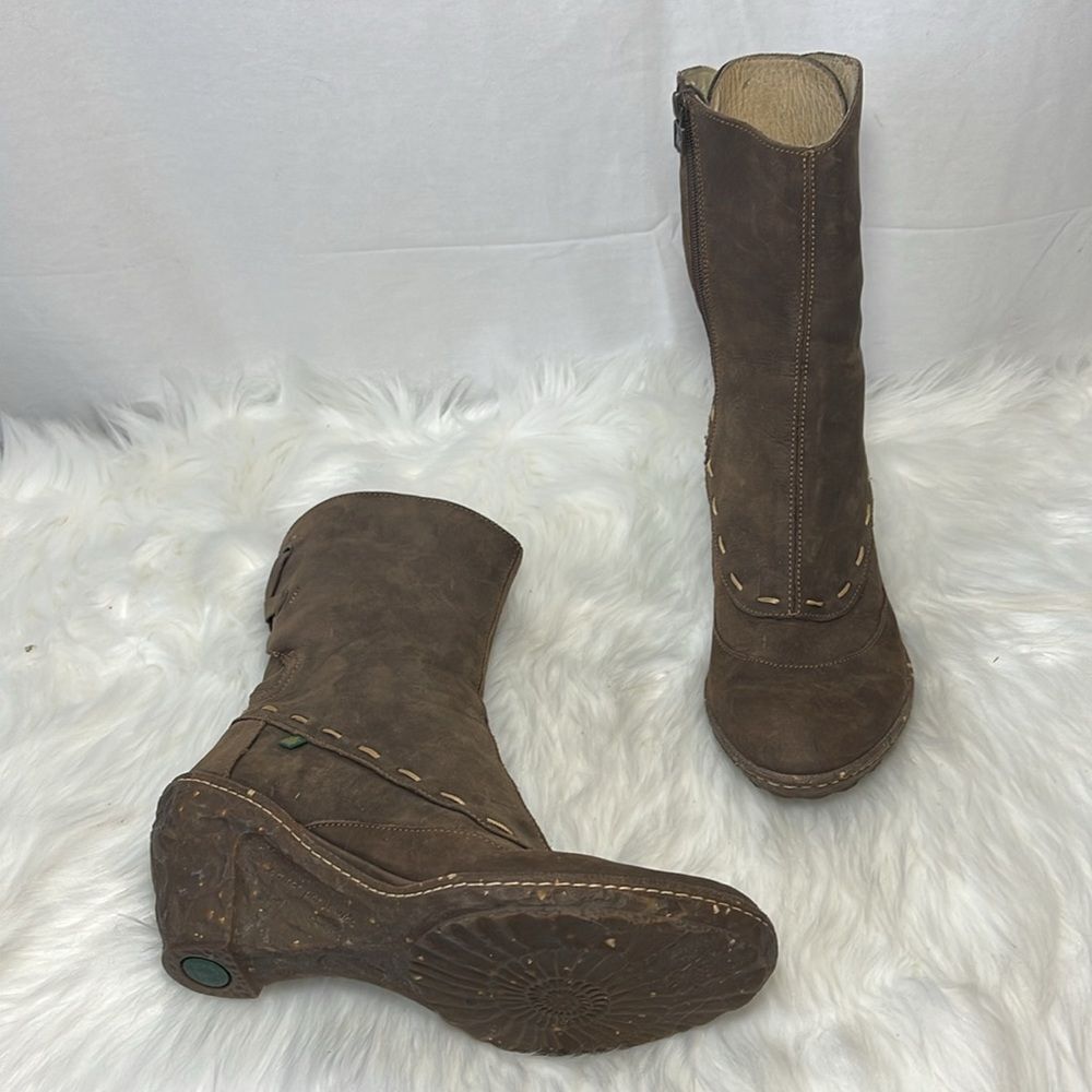 El Naturalista Rustic Brown Ankle Booties size 40
